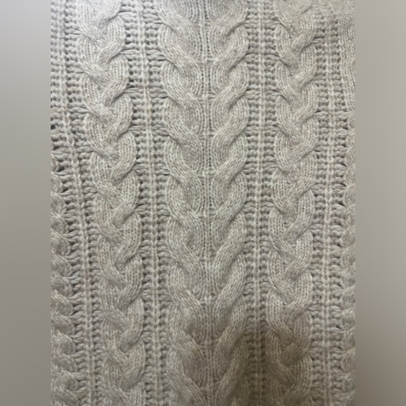 dh New York, Ronin Cropped Cable Sweater - Picture 3 of 5